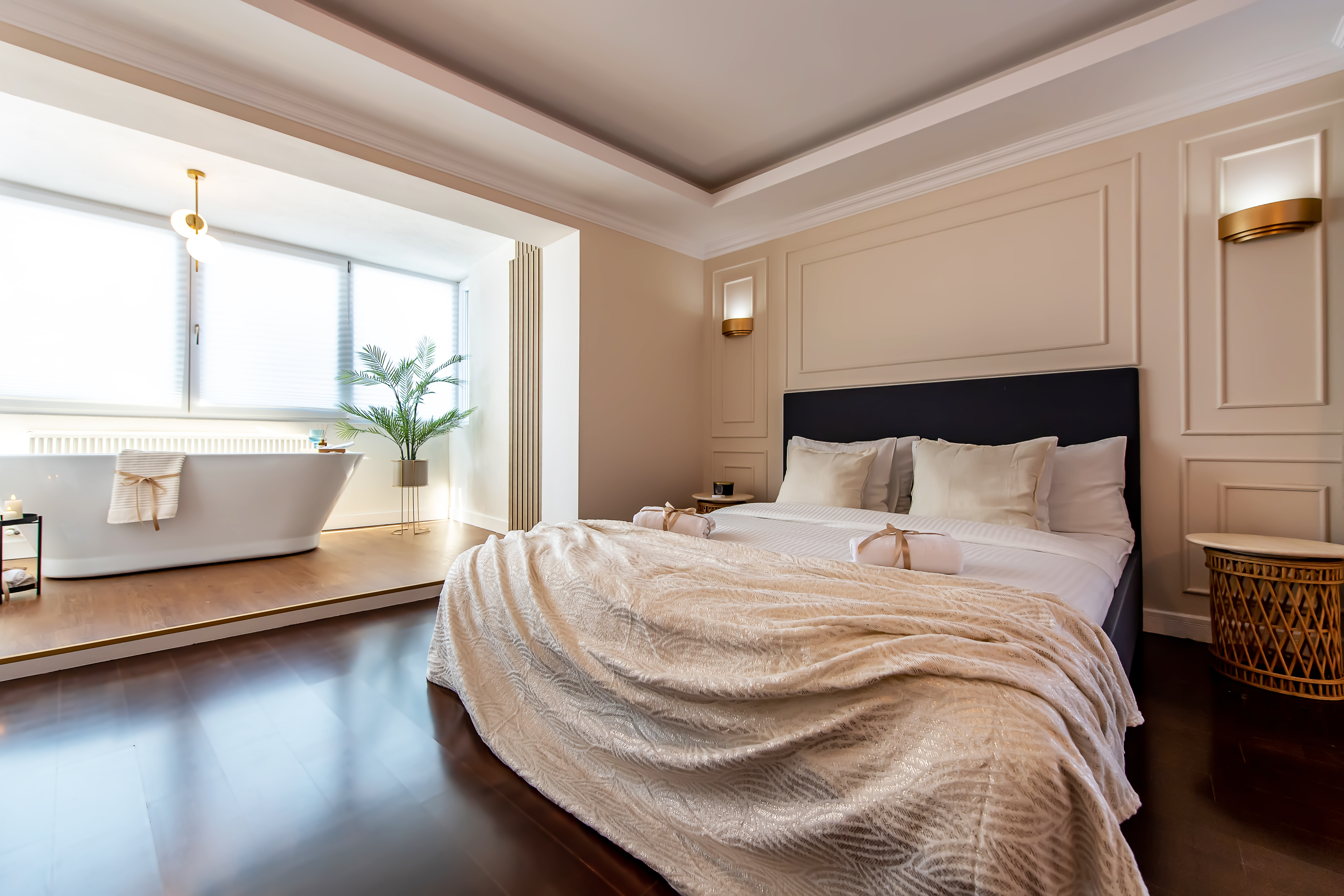 The Penthouse — ELIT thumbnail 2